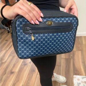 VINTAGE Gucci Navy Blue